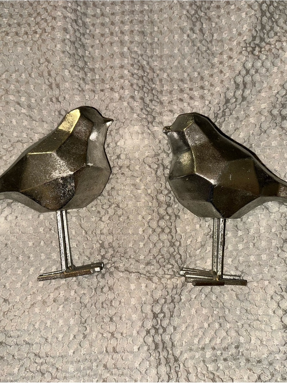 Geometric silver Bird Figurine Set - Decorative Table Accents